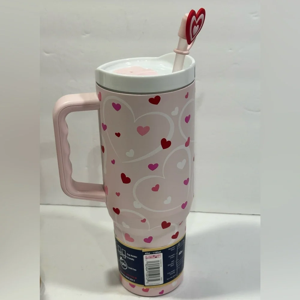 Buc-ee’s Valentine's Day 2026 / Plush, Mug, and Blanket - Bundle of 3